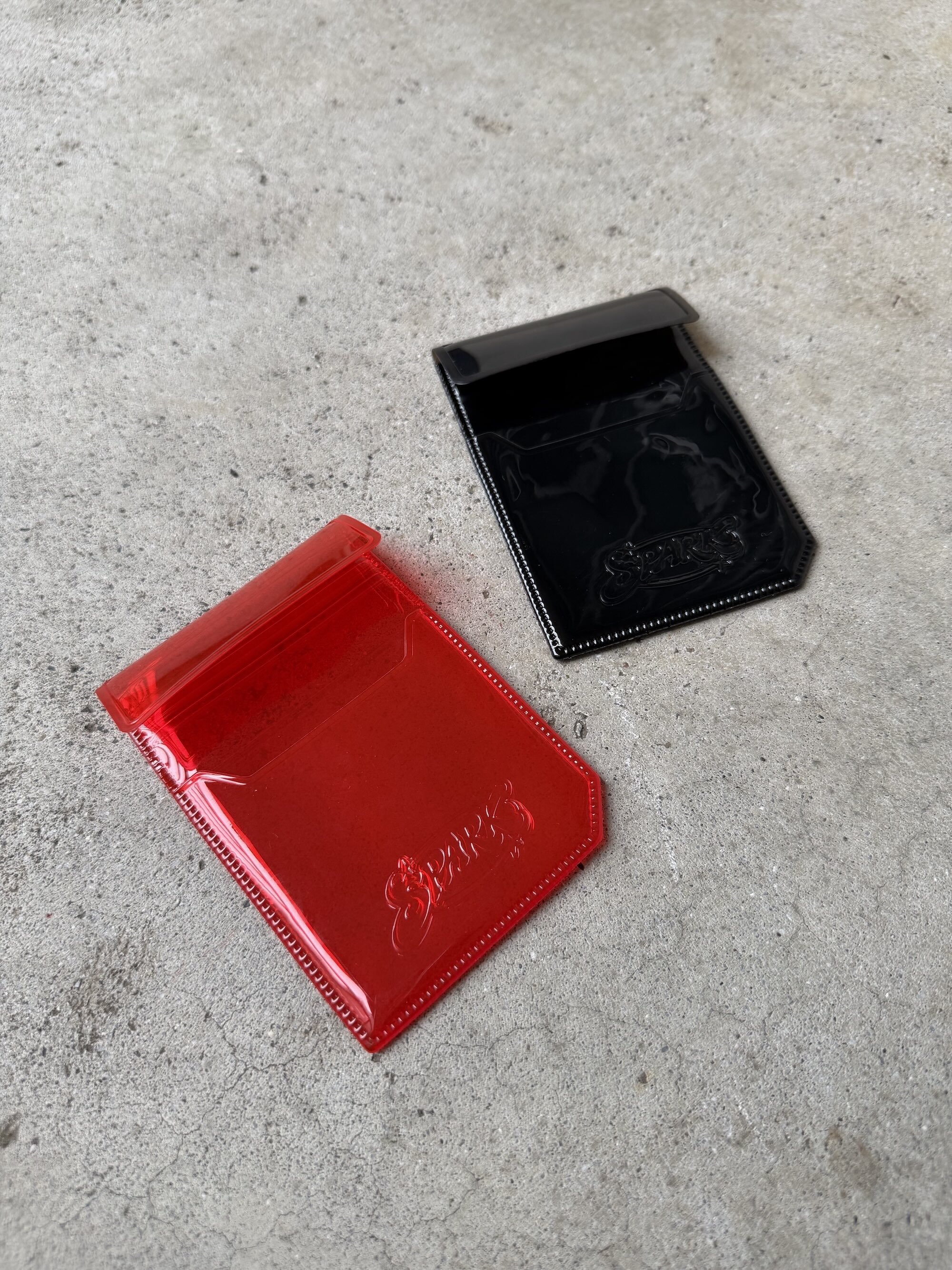 SPARK LOGO PVC WALLET（Clear Red）
